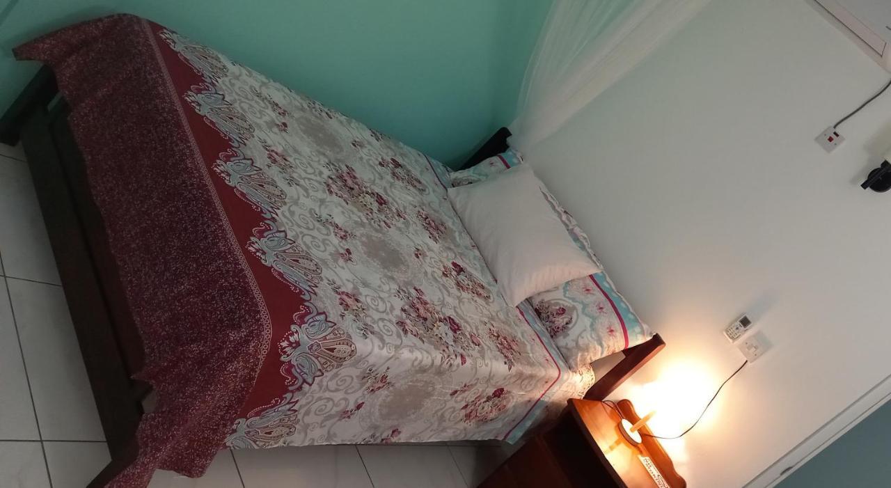 Cozy Vacation Retreat With Free Parking Apartment Roseau Luaran gambar